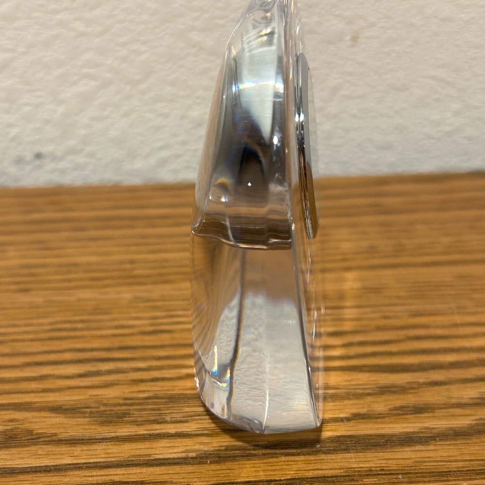 Atlantis Crystal Quartz Desk Clock - Picture 3 of 7